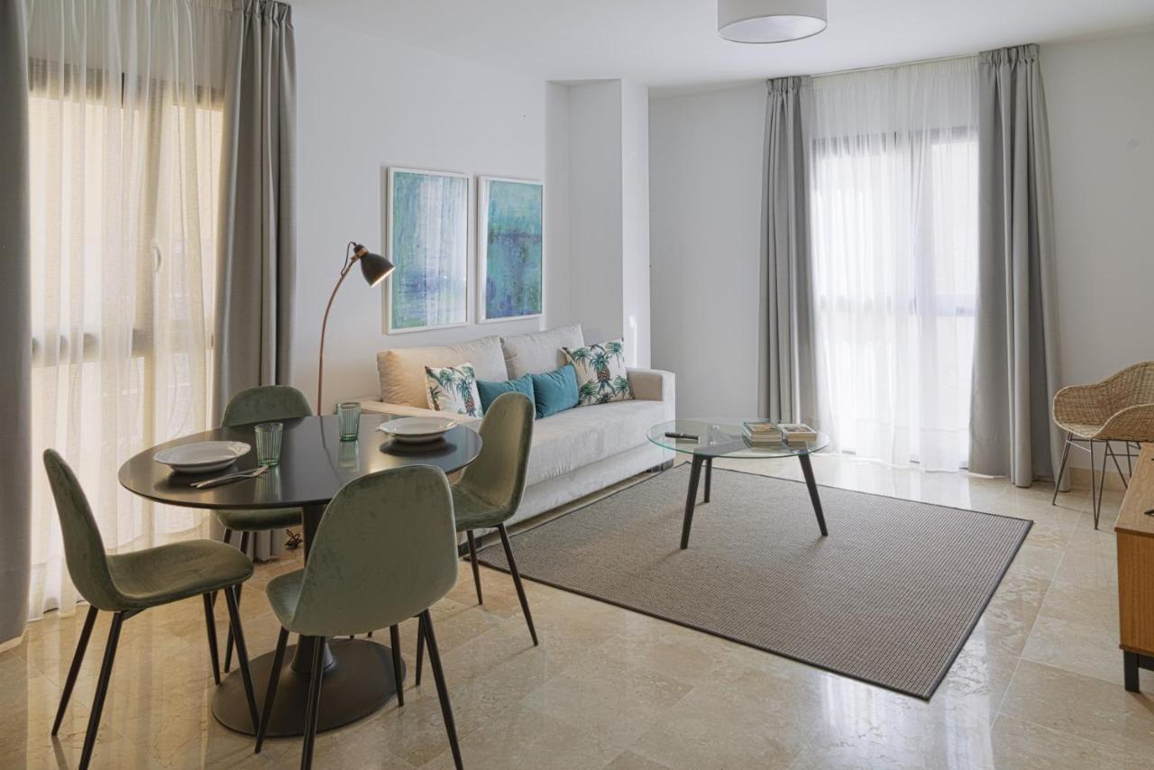 Caleta Homes - Ancha Del Carmen มาลากา ภายนอก รูปภาพ