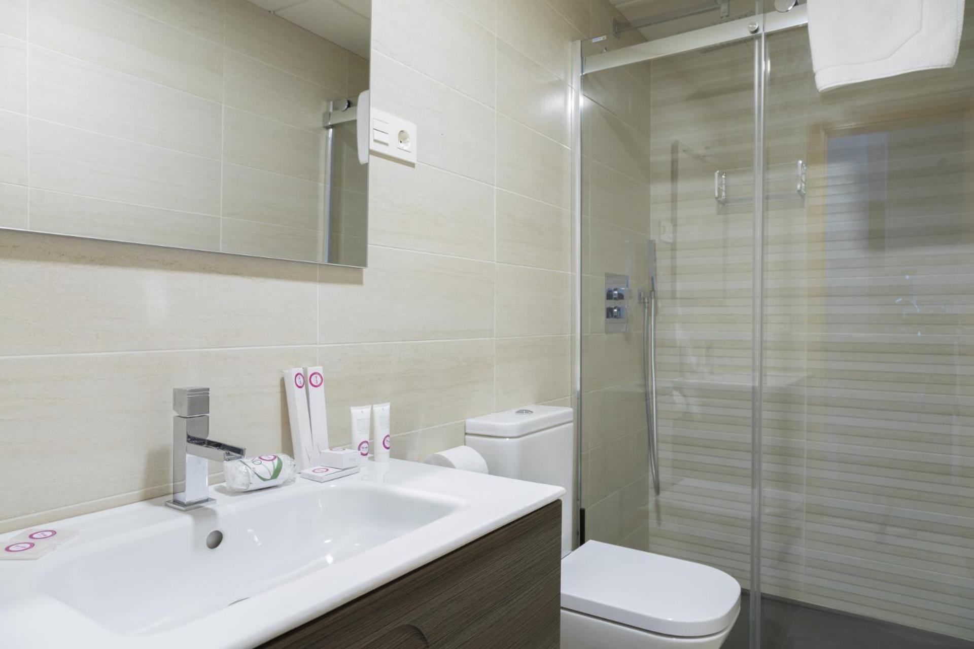 Caleta Homes - Ancha Del Carmen มาลากา ภายนอก รูปภาพ